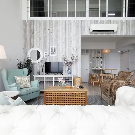 Fascinating Seaview Apartment At Maritime Penang